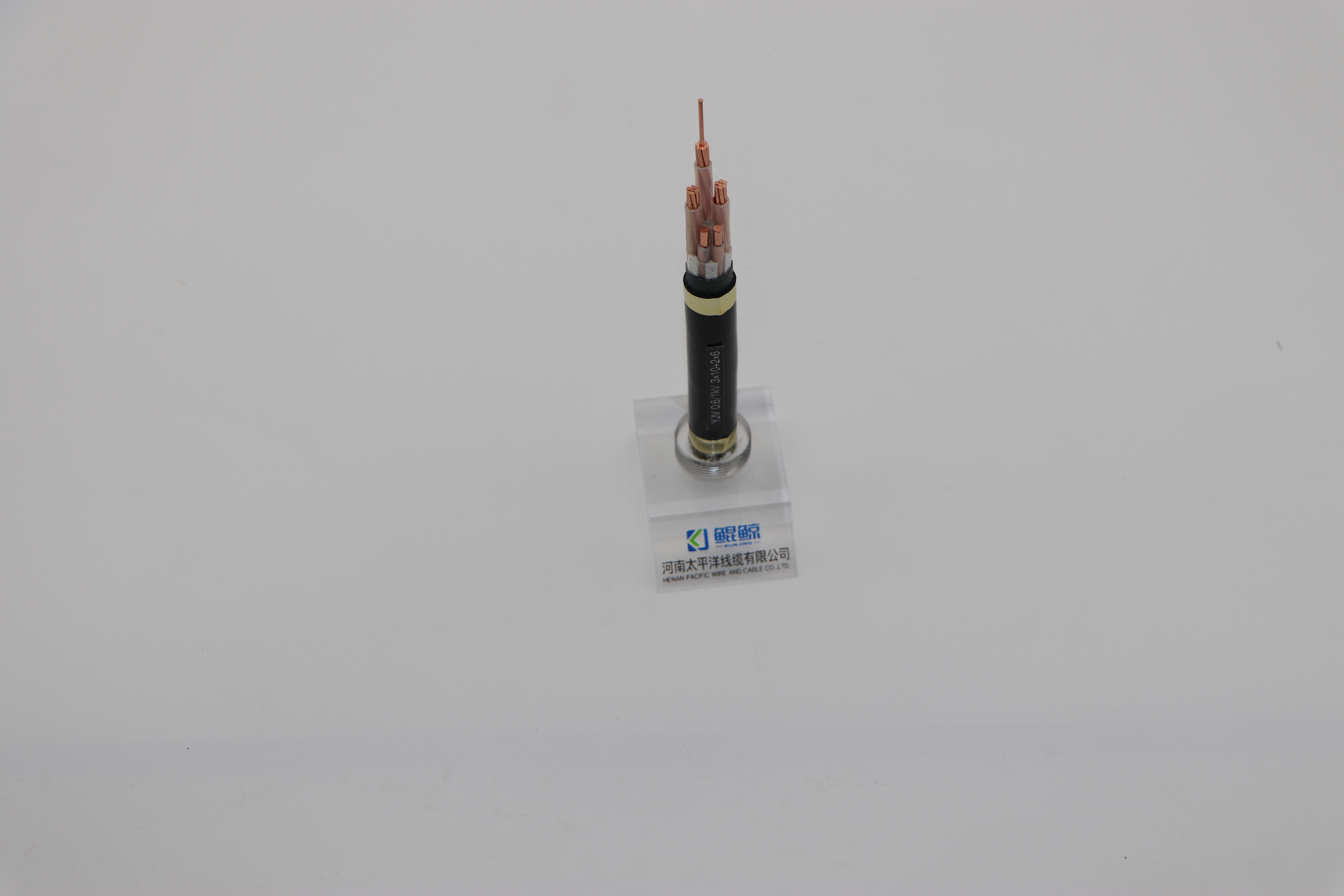 鄭州電纜廠(chǎng)家?guī)懔私鉁\談zr-yjv-2×1.5電纜含義